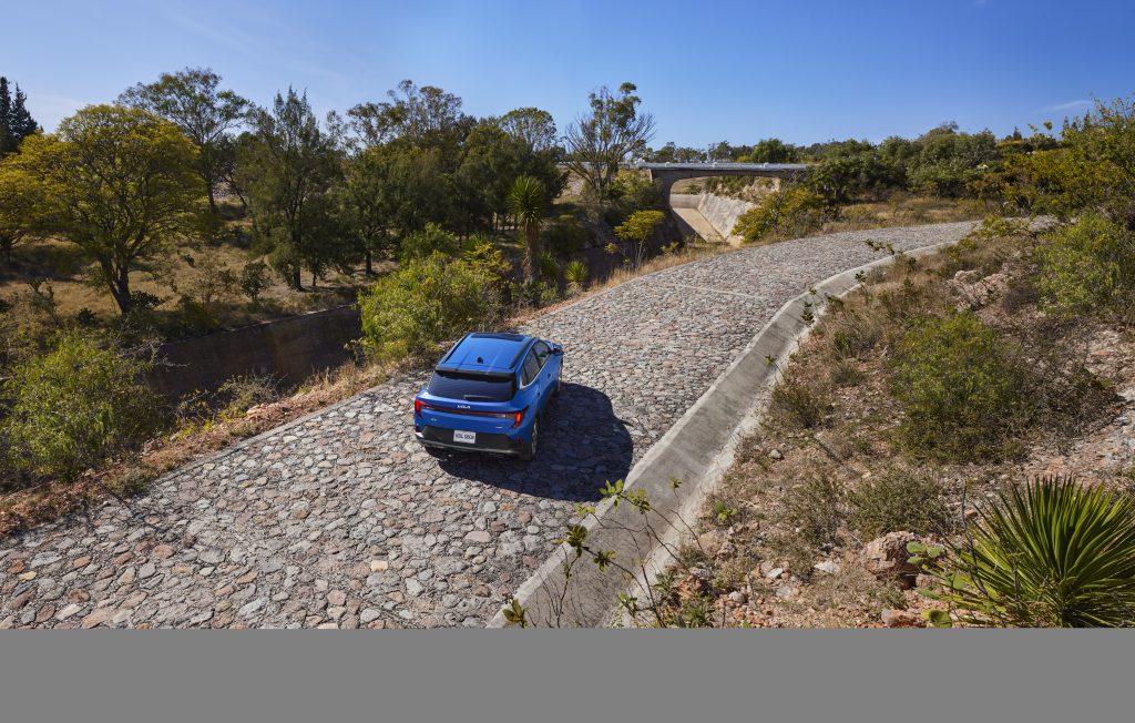 Kia K3 Hatchback_6