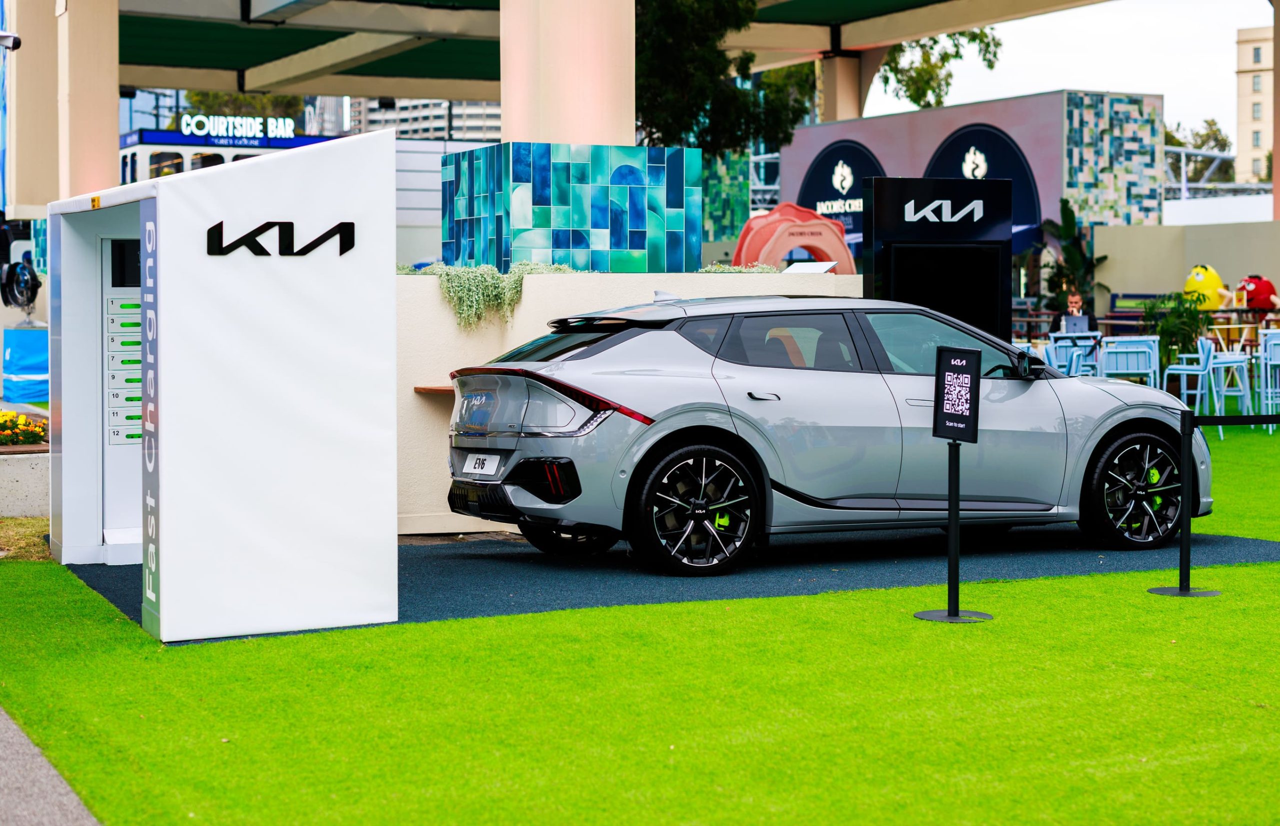 Kia celebra 25 años de asociación e innovación en el Abierto de Australia 2026