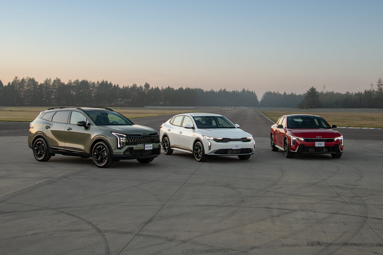 Kia_Mundial_3