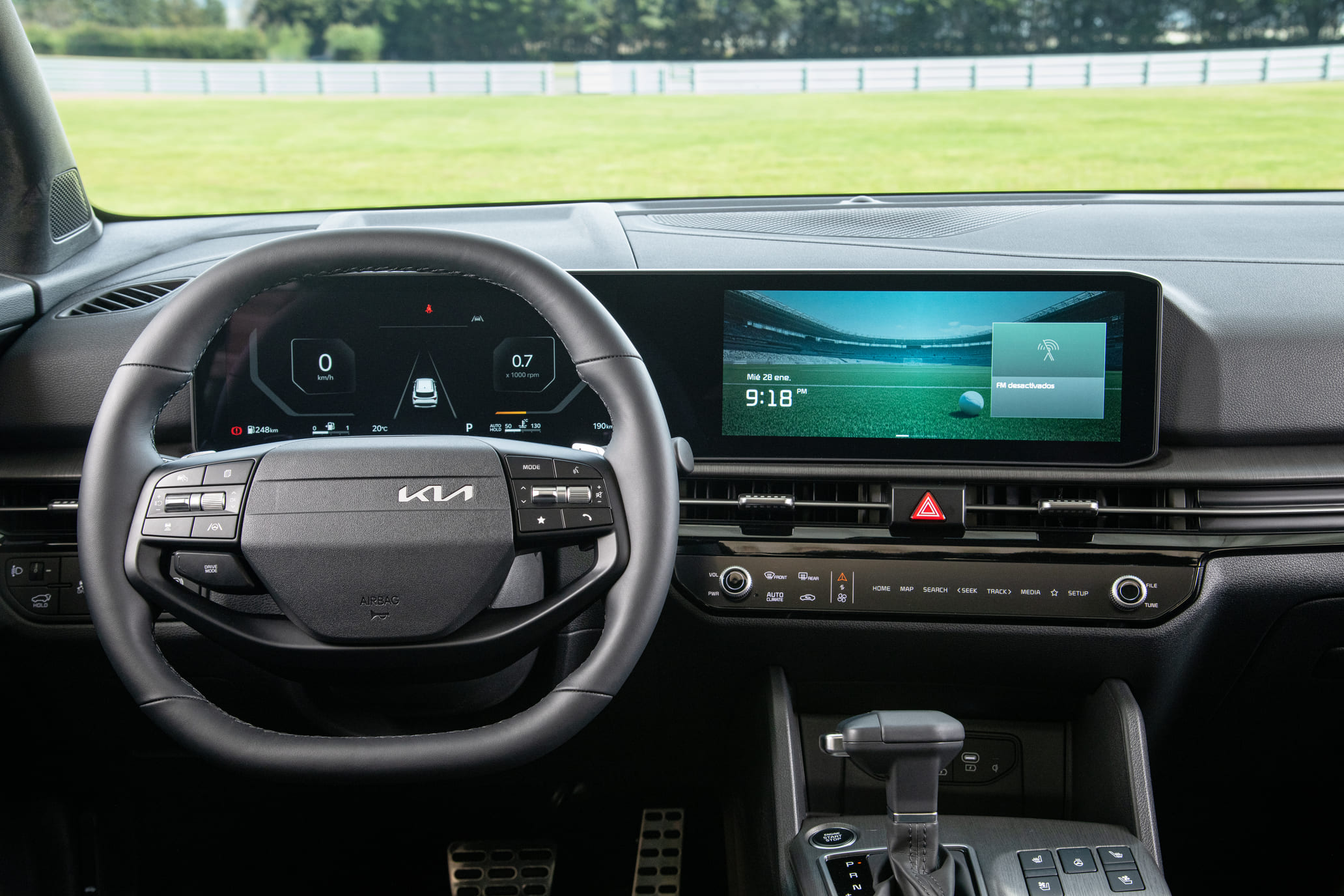 Kia_Mundial_40