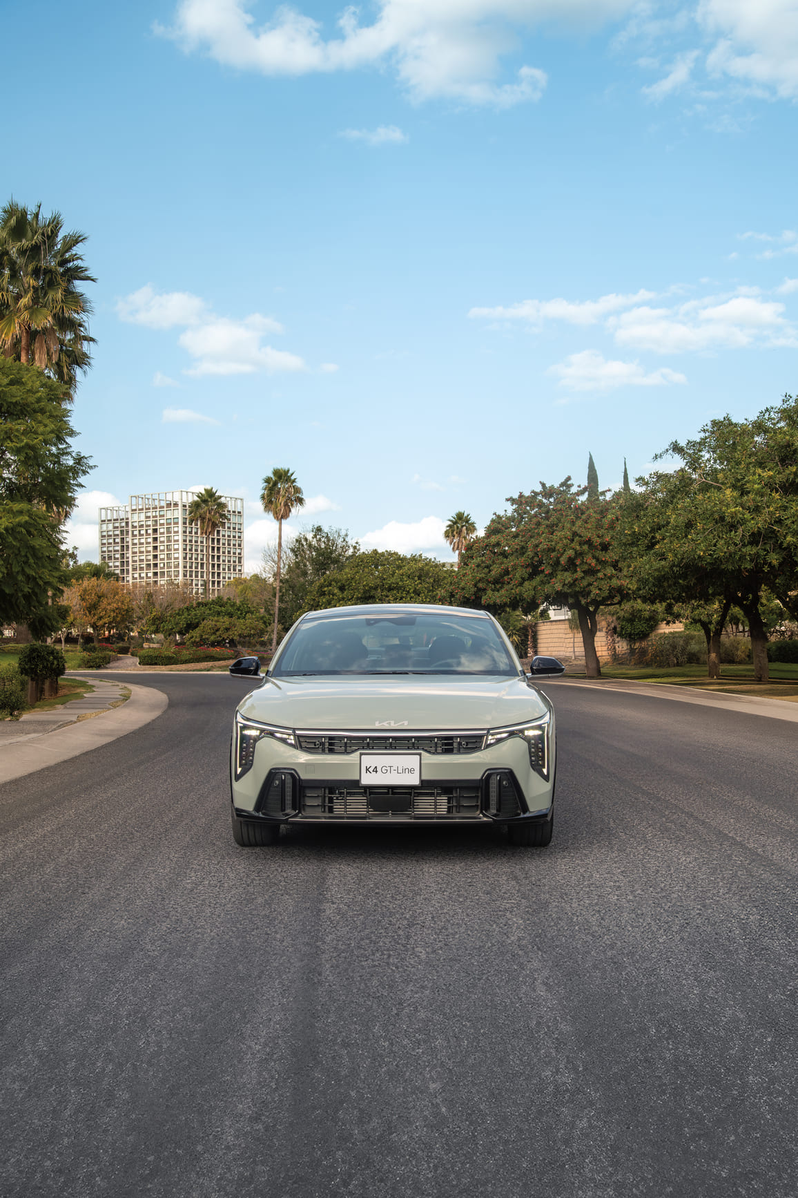 Kia_K4_GT_Exteriores_4