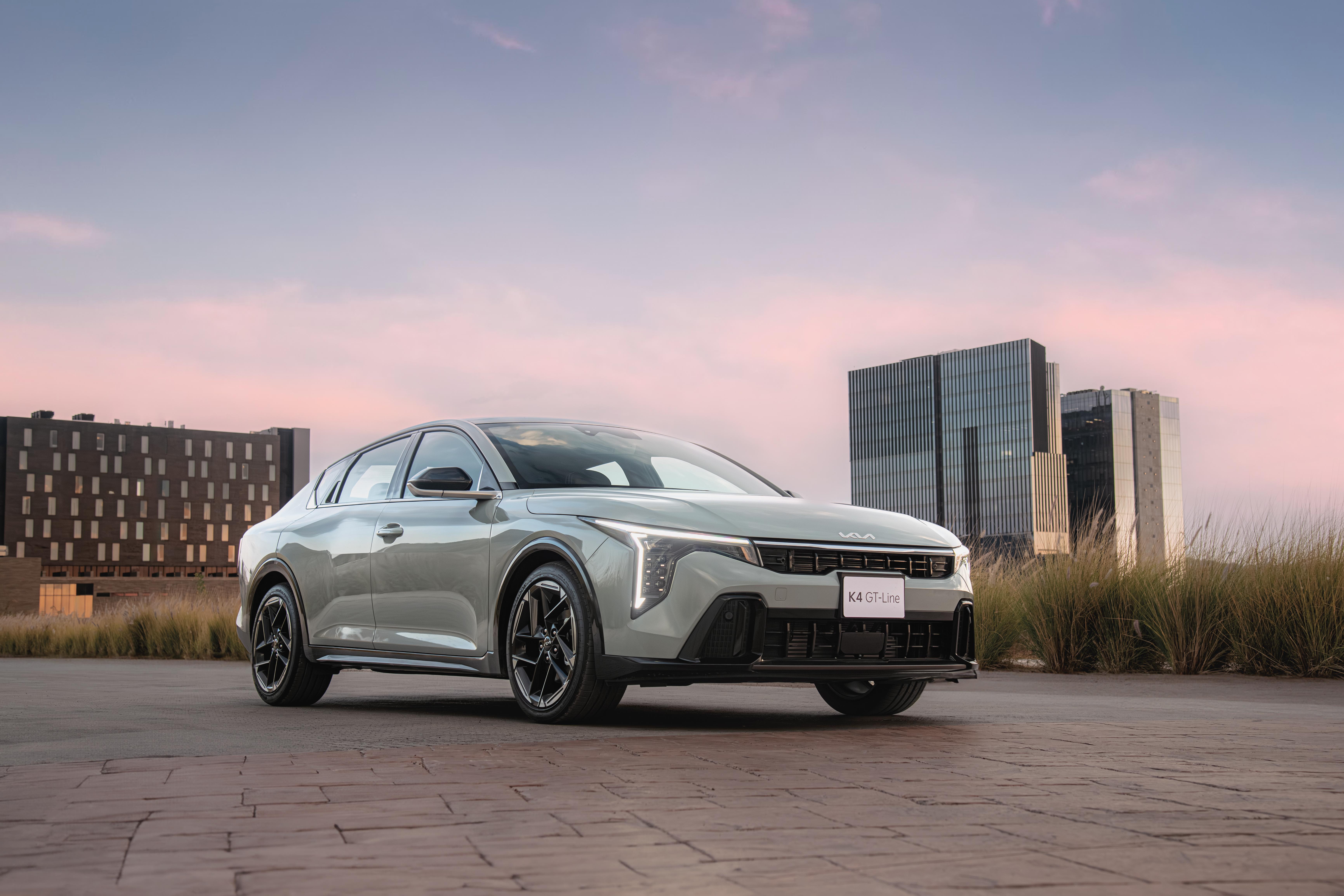 Kia K4 GT-Line 2026, misma esencia vanguardista con un toque de deportividad