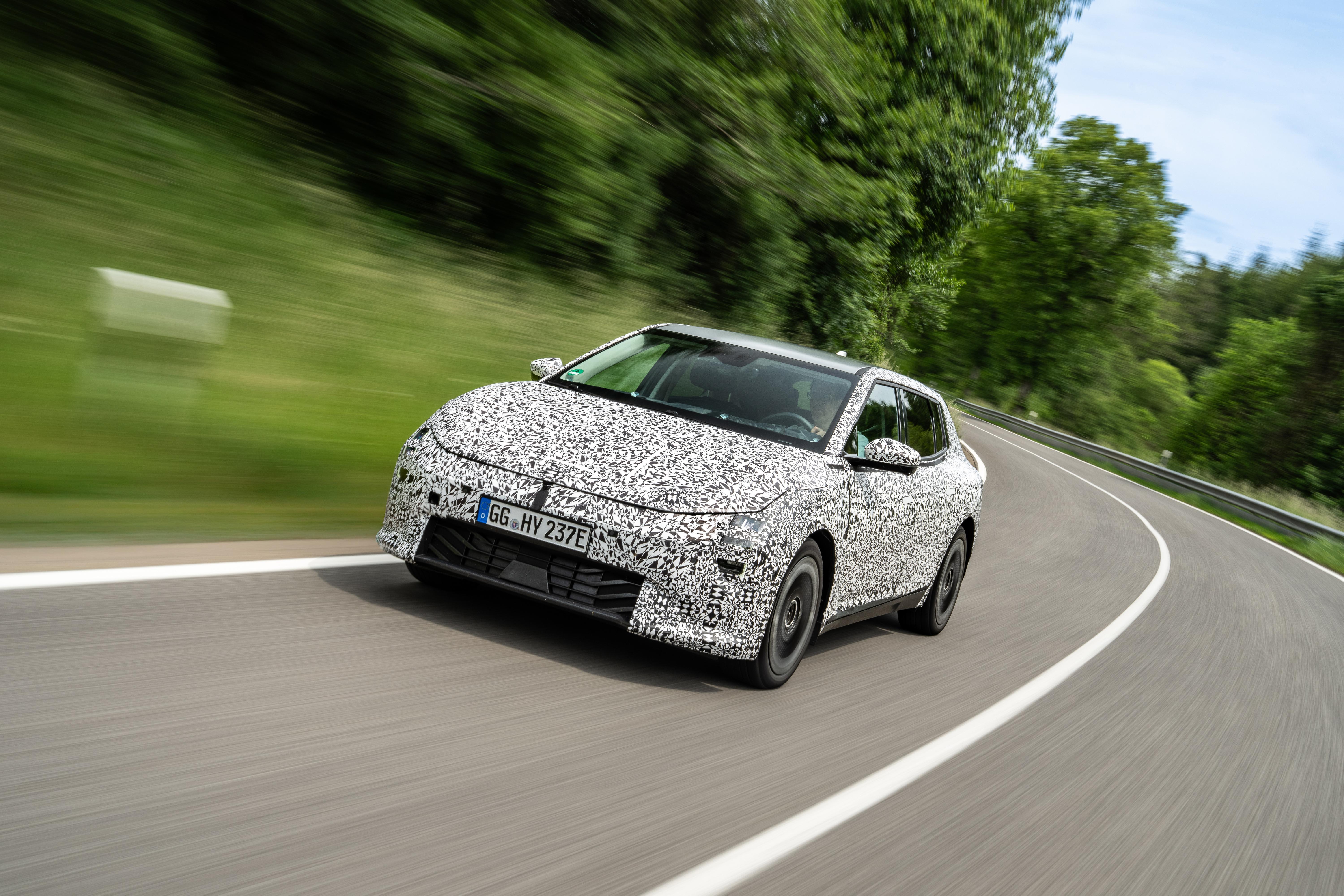Kia EV4 pone a prueba la durabilidad de su batería mediante pruebas de resistencia líderes en la industria